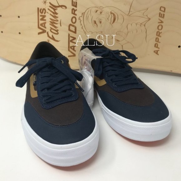 💖MEGA SALE💖VANS Gilbert Crockett Independent Dress Blues Women's VN0A38COUHL - Picture 4 of 8